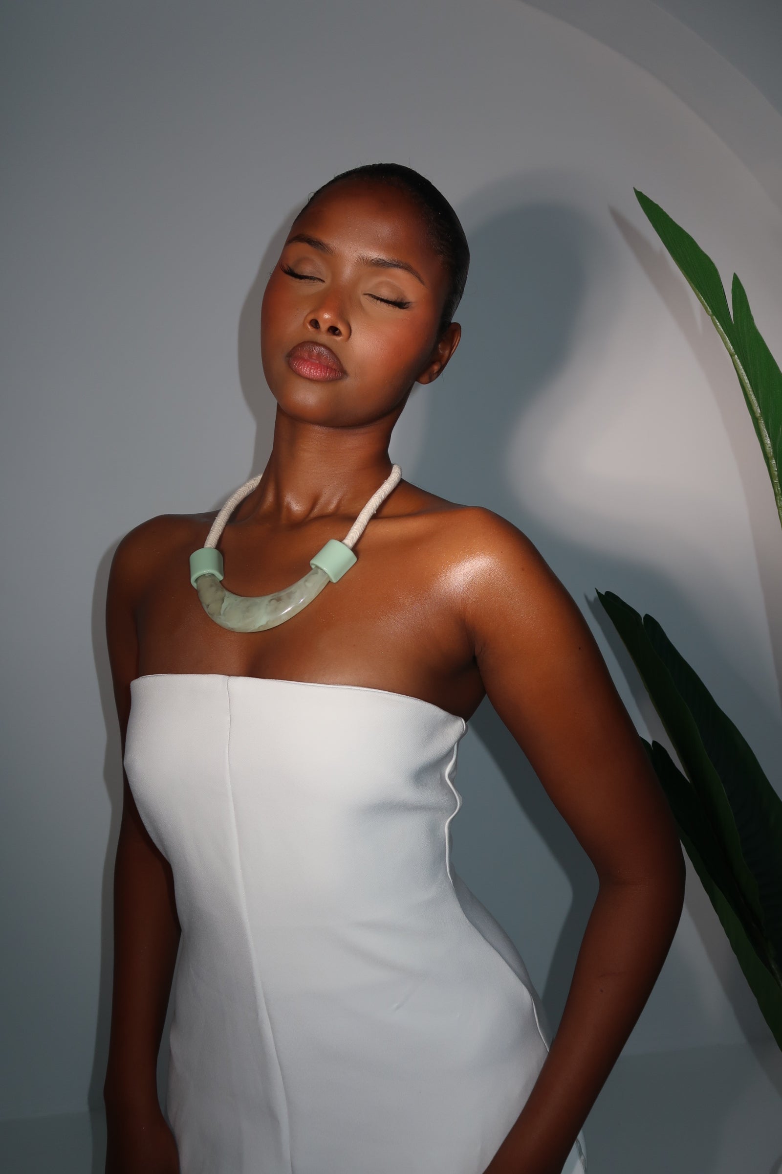 Green rope detail necklace